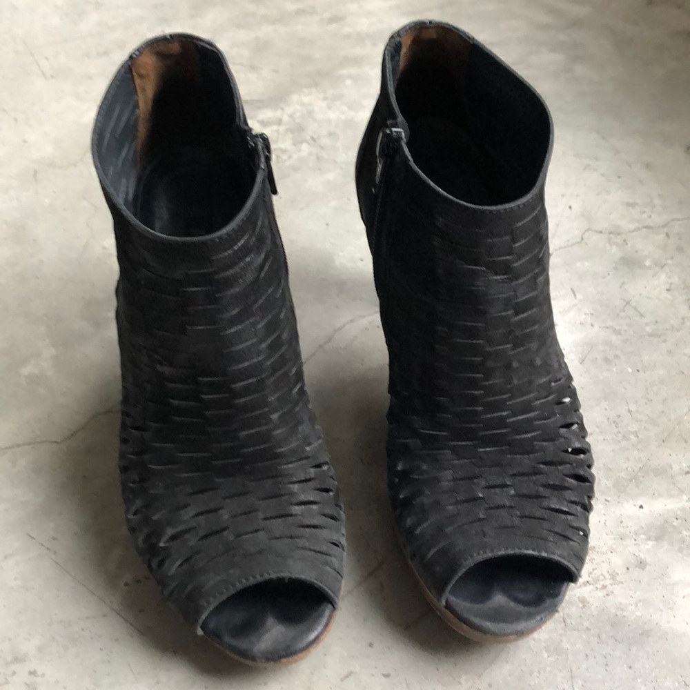 Paul green open toe black bootie
